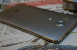 nu arde sau explodează Recenzii noi despre Huawei Mate 8
